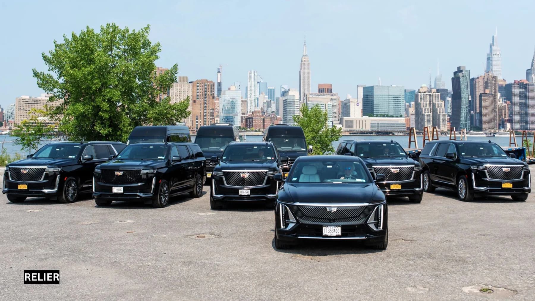 Why Booking Your Chauffeur in Advance Makes a Difference
